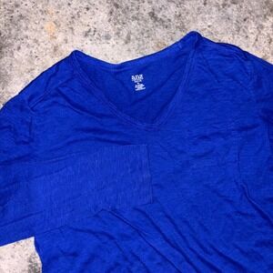 ANA A New Approach T-Shirt Womens Large Petite Royal Blue V Neck Long Sleeve